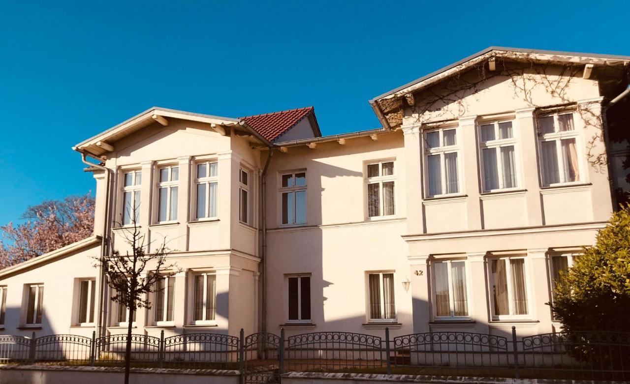 Ferienwohnungen Hennig Heringsdorf  Esterno foto